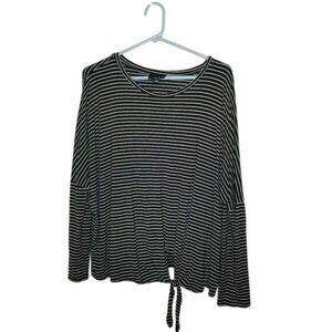 Lumiere Size M Striped Black &‎ White Long Sleeve Top Tie Hem Casual Basic Boxy